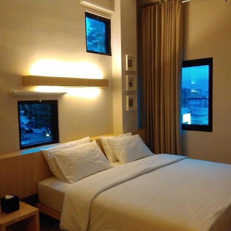 Arjuna Hotel Batu City Exterior foto